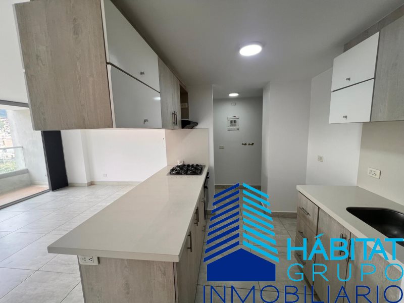 Apartamento en Arriendo en Las Lomitas