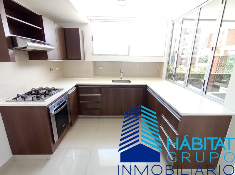 Apartamento en Arriendo en Poblado
